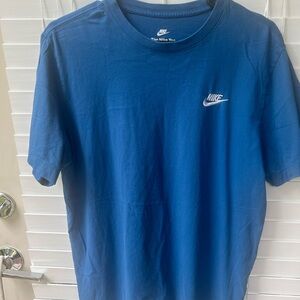 Men Nike shirt